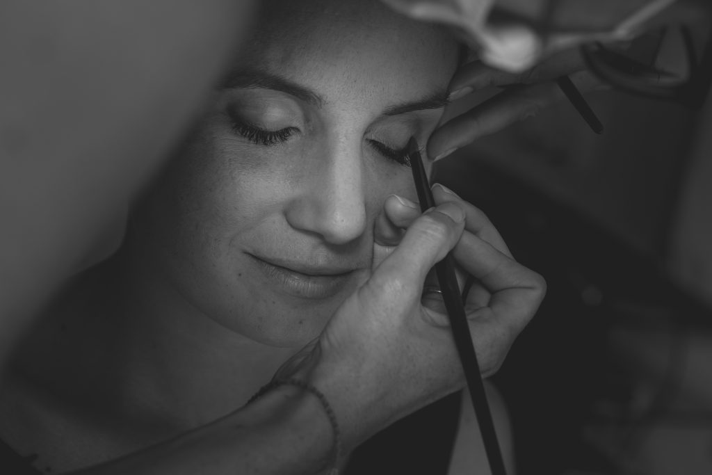 préparatif de la mariée, maquillage
